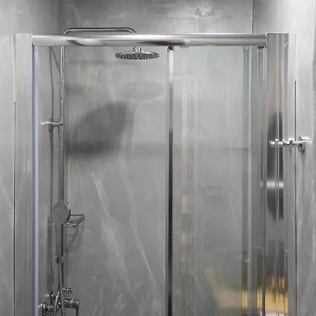 Sunray Kamari (Santorini)